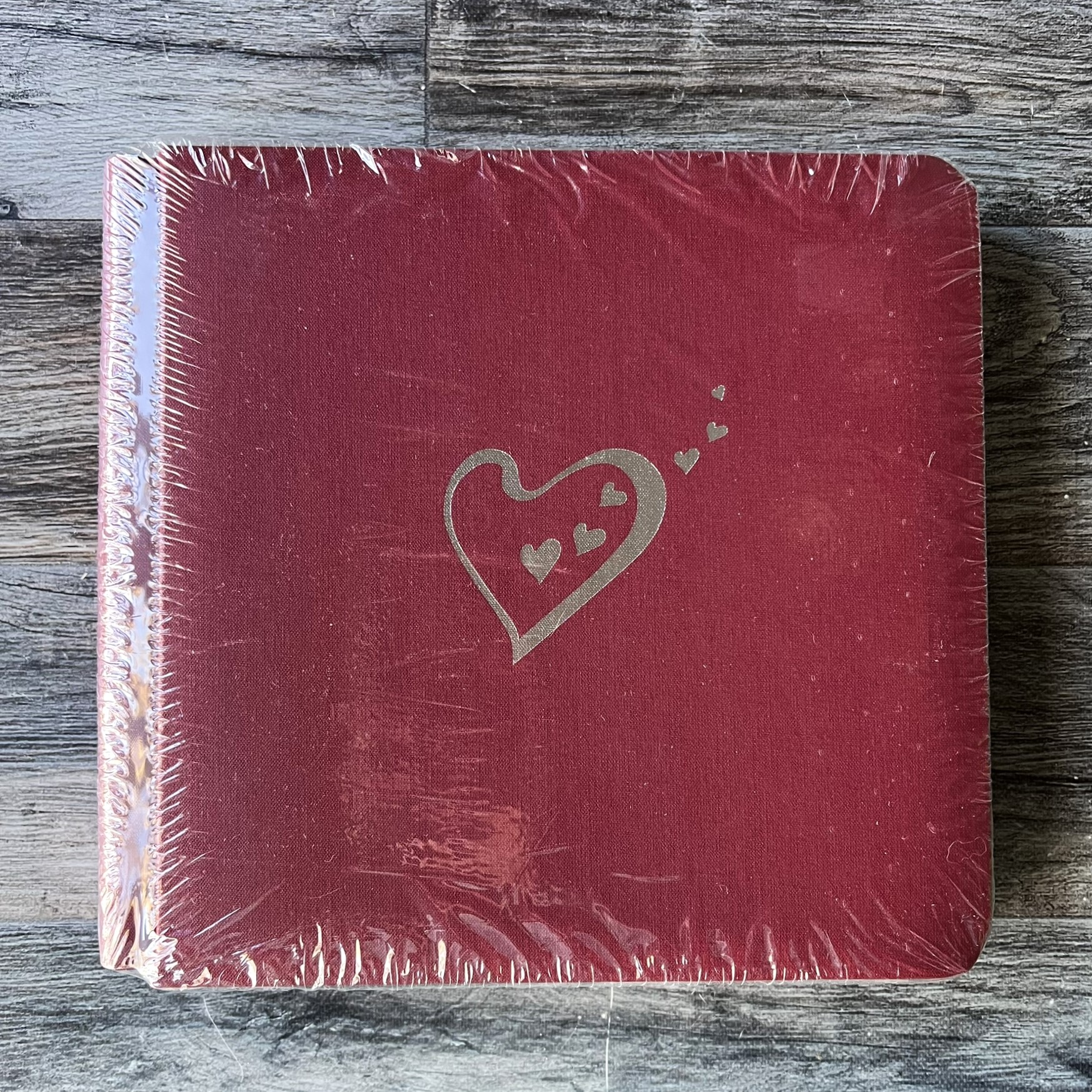 7x7-Silver-Heart-Album.jpeg