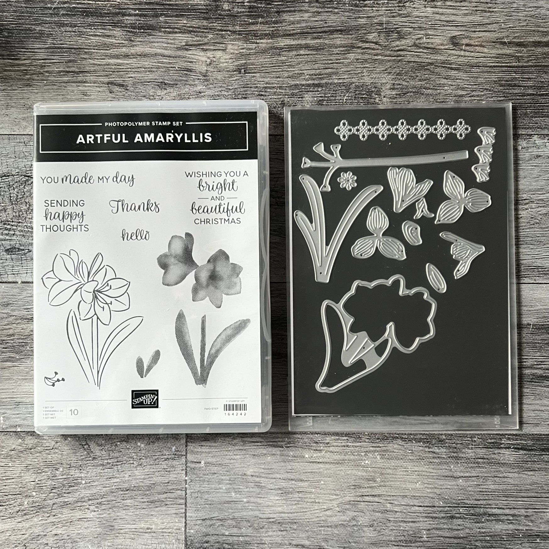 Artful Amaryllis Stamp & Die Cut Set by Stampin' Up - Tessa Scrapbooks